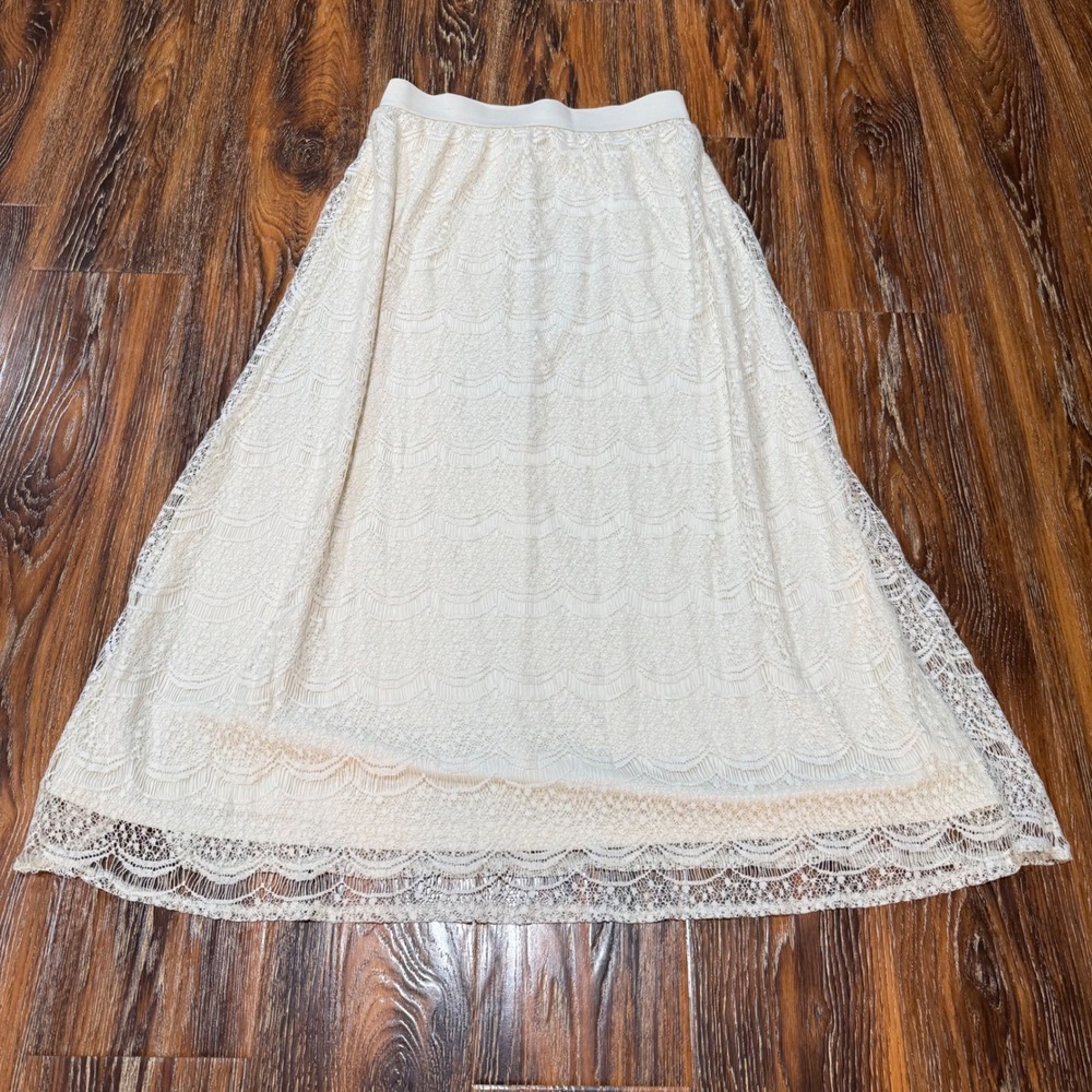 Cato Size M Maxi Skirt Womens Cream Floral Lace Elastic Waist Scalloped Hem